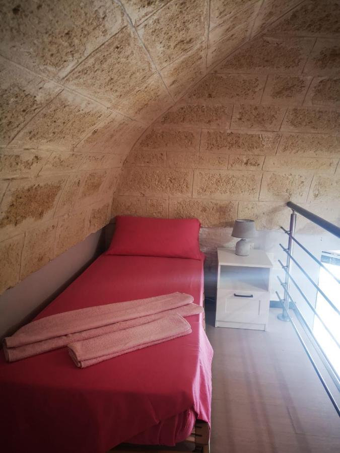 Metro Casa Vacanze บรินดิซิ ภายนอก รูปภาพ
