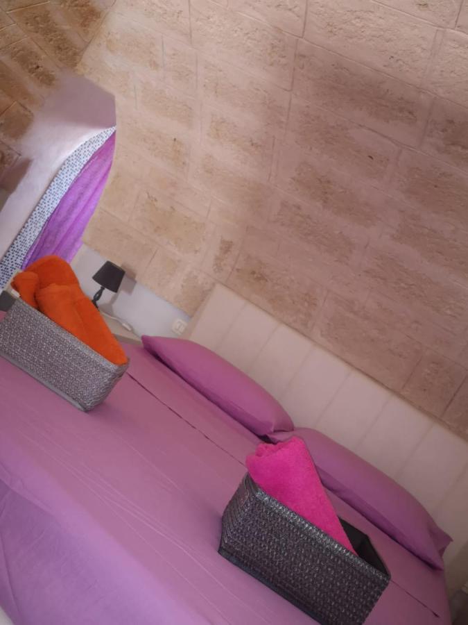 Metro Casa Vacanze บรินดิซิ ภายนอก รูปภาพ